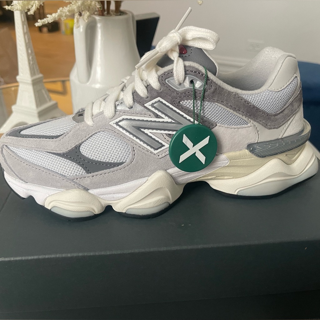 Grey Cloud New Balance, Grey Sporty Sneakers, Unisex Shoes